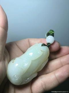 和田玉貔貅把件